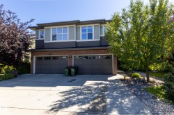 12915 205 Street  Edmonton, AB T5S 0G4