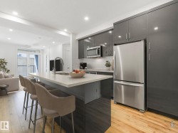 214 11503 76 Avenue  Edmonton, AB T6G 0K6