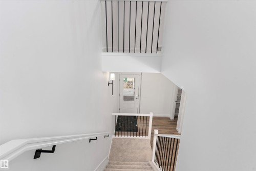4511 Warbler Loop, Edmonton, AB - Indoor Photo Showing Other Room