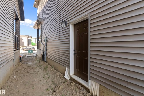 4511 Warbler Loop, Edmonton, AB - Outdoor With Exterior