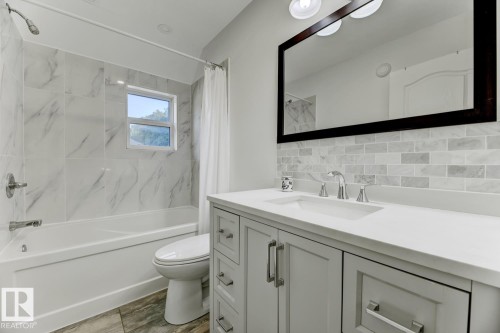 11306 89 Street, Edmonton, AB - Indoor Photo Showing Bathroom