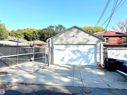 11306 89 Street, Edmonton, AB - Outdoor