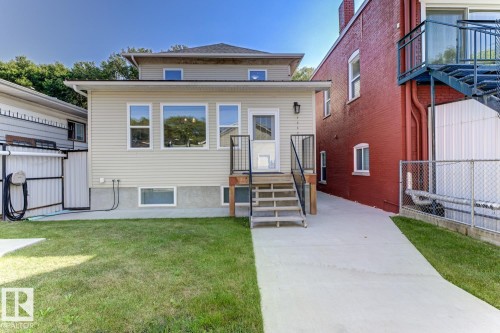 11306 89 Street, Edmonton, AB - Outdoor