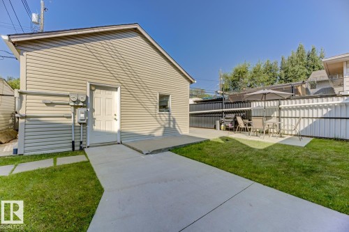 11306 89 Street, Edmonton, AB - Outdoor