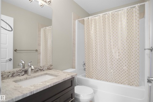 17007 62 Street, Edmonton, AB - Indoor Photo Showing Bathroom