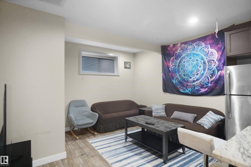 17007 62 Street, Edmonton, AB - Indoor