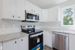 18160 81 Avenue  Edmonton, AB T5T 1S4