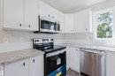 18160 81 Avenue, Edmonton, AB  - Indoor Photo Showing Kitchen 
