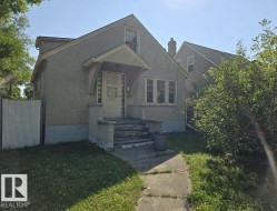 11345 93 Street  Edmonton, AB T5G 1C3