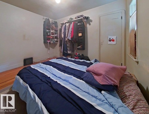 11345 93 Street, Edmonton, AB - Indoor Photo Showing Bedroom
