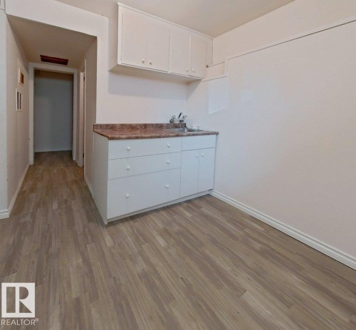 11345 93 Street, Edmonton, AB - Indoor Photo Showing Other Room