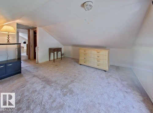 11345 93 Street, Edmonton, AB - Indoor Photo Showing Other Room