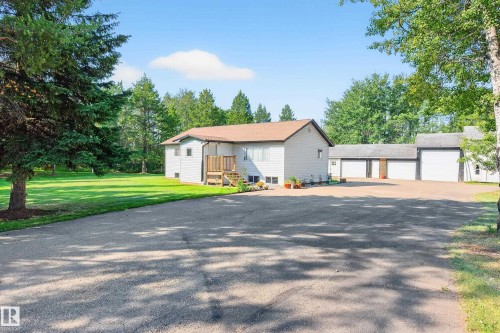53524 RGE ROAD 15  Rural Lac Ste. Anne County, AB T0E 1V0