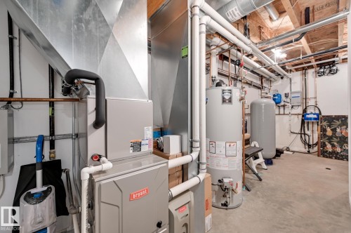 231 75 Street, Edmonton, AB - Indoor Photo Showing Basement
