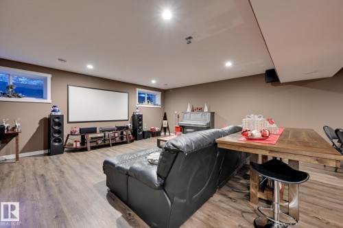 231 75 Street, Edmonton, AB - Indoor