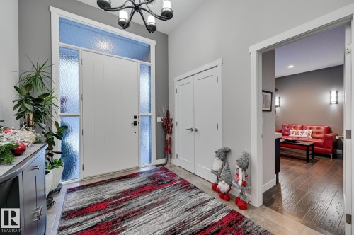 231 75 Street, Edmonton, AB - Indoor Photo Showing Other Room