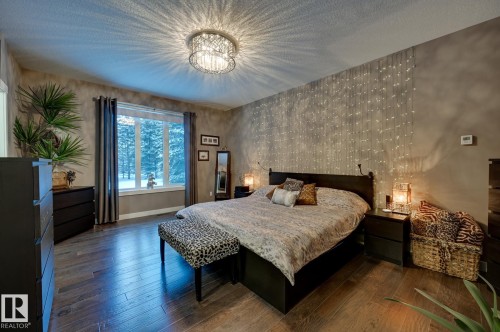 231 75 Street, Edmonton, AB - Indoor Photo Showing Bedroom