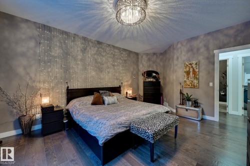 231 75 Street, Edmonton, AB - Indoor Photo Showing Bedroom