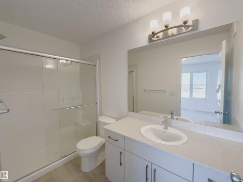4189 Kinglet Drive, Edmonton, AB - Indoor Photo Showing Bathroom