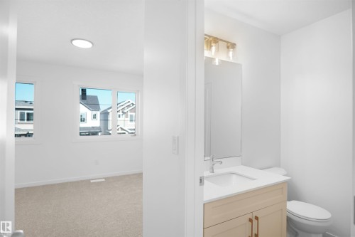 2107 210 Street, Edmonton, AB - Indoor Photo Showing Bathroom