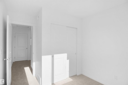 2107 210 Street, Edmonton, AB - Indoor Photo Showing Other Room