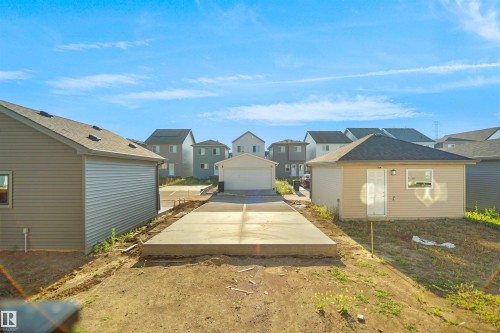 2107 210 Street, Edmonton, AB - Outdoor