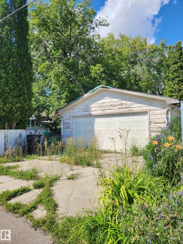 16203 88 Avenue, Edmonton, AB - Outdoor