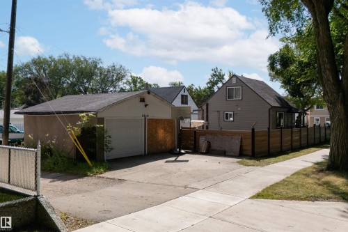 6014 120 Avenue, Edmonton, AB - Outdoor