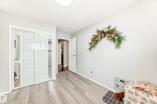 229 Warwick Road, Edmonton, AB - Indoor Photo Showing Other Room