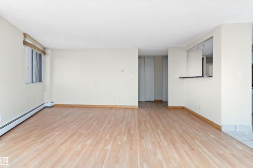 1401 12141 Jasper Avenue, Edmonton, AB - Indoor Photo Showing Other Room