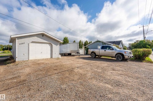 4702 50 Avenue, Cold Lake, AB - Outdoor
