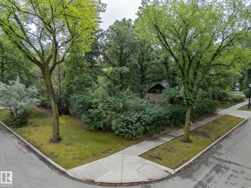 10235 134 Street Nw, Edmonton, AB 