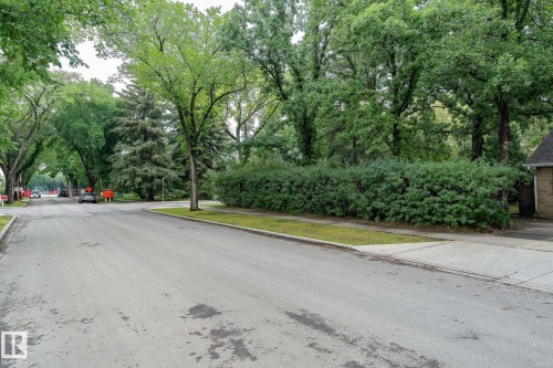 10235 134 Street Nw, Edmonton, AB 