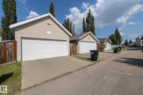 7409 22 Ave, Edmonton, AB - Outdoor