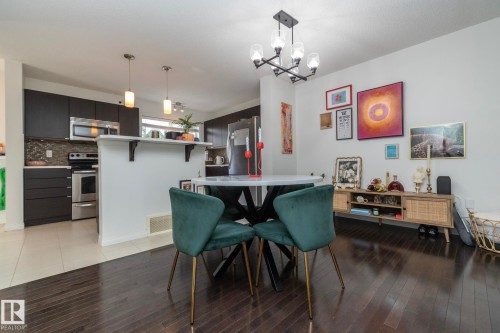 7409 22 Ave, Edmonton, AB - Indoor