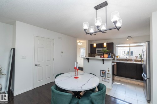 7409 22 Ave, Edmonton, AB - Indoor