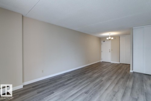 707 9917 110 Street, Edmonton, AB - Indoor Photo Showing Other Room