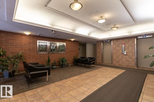 707 9917 110 Street, Edmonton, AB - Indoor Photo Showing Other Room