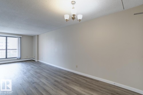 707 9917 110 Street, Edmonton, AB - Indoor Photo Showing Other Room