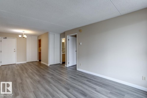707 9917 110 Street, Edmonton, AB - Indoor Photo Showing Other Room