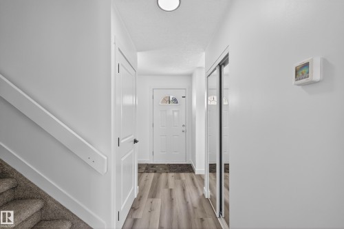 17136 100 Street, Edmonton, AB - Indoor Photo Showing Other Room