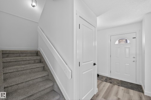 17136 100 Street, Edmonton, AB - Indoor Photo Showing Other Room