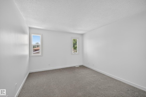 17136 100 Street, Edmonton, AB - Indoor Photo Showing Other Room