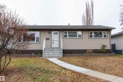 8916 148 Street, Edmonton, AB - Outdoor