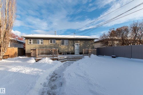 8916 148 Street, Edmonton, AB - Outdoor