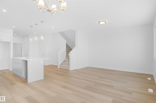 2124 210 Street, Edmonton, AB - Indoor Photo Showing Other Room