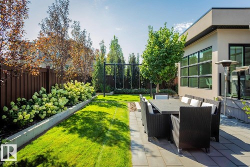 682 Howatt Drive, Edmonton, AB - Outdoor