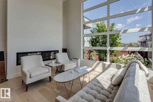 682 Howatt Drive, Edmonton, AB - Indoor