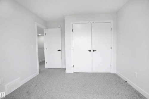 1664 27 Street, Edmonton, AB - Indoor Photo Showing Other Room