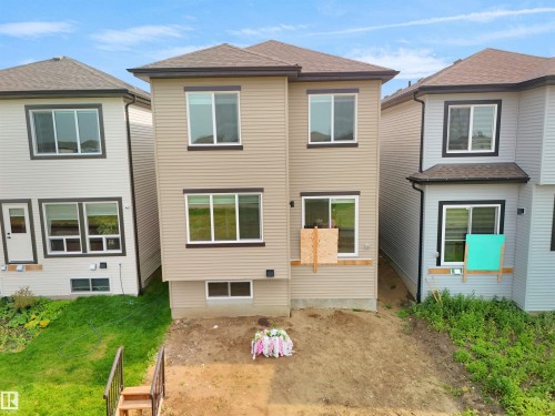 1664 27 Street, Edmonton, AB - Outdoor